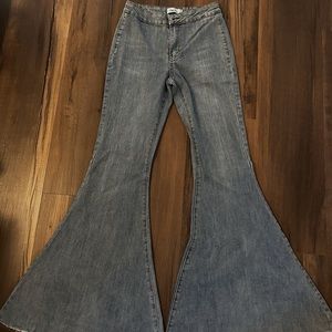 High waisted flare jeans